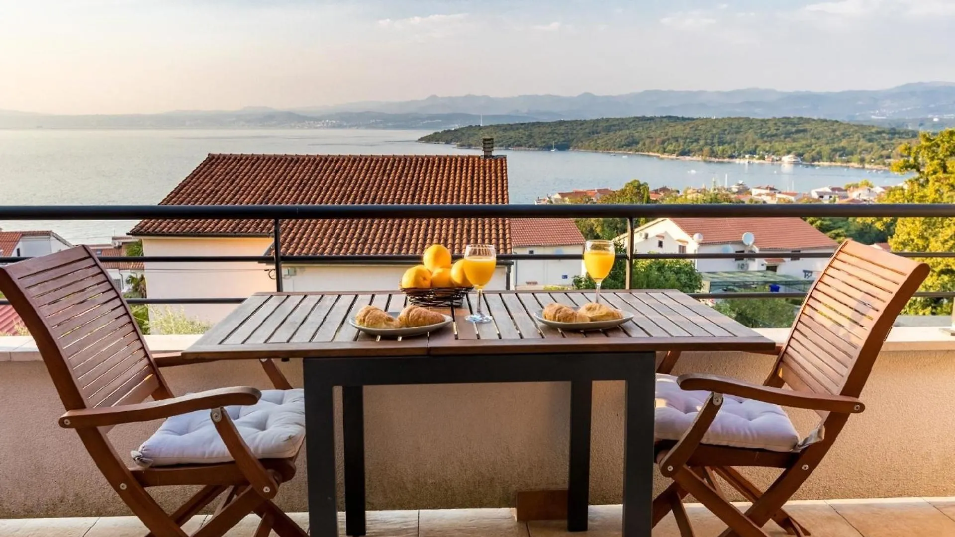 Ferienwohnung Fuer 4 Personen Ca 55 Qm In Njivice, Kvarner Bucht Krk Croatia